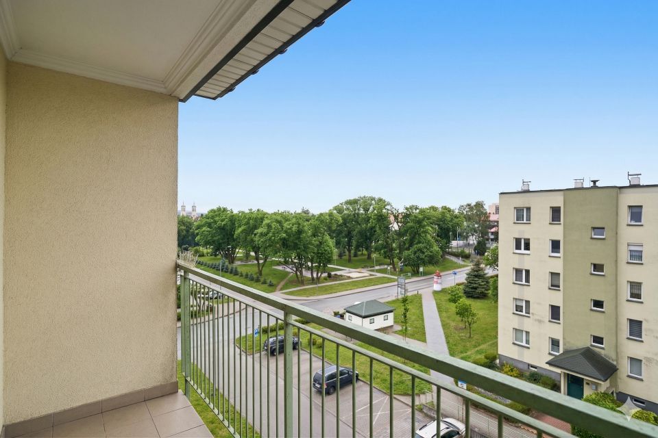 Balkon po